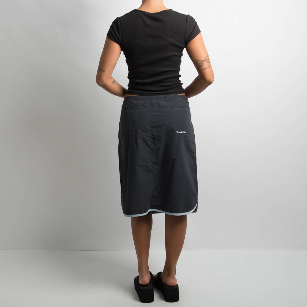 NAVY NYLON MIDI SKIRT
