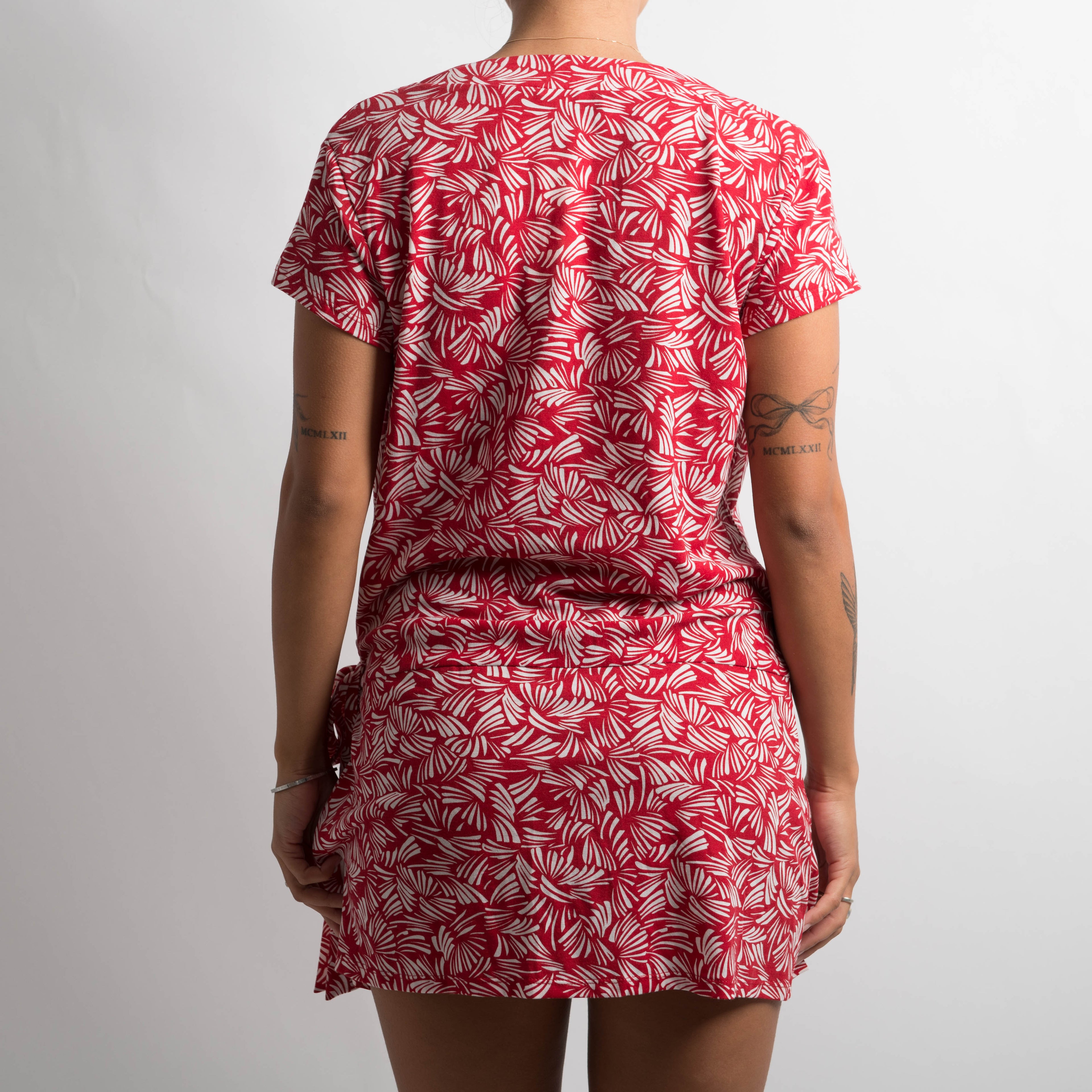 RED WRAP LONGLINE TOP