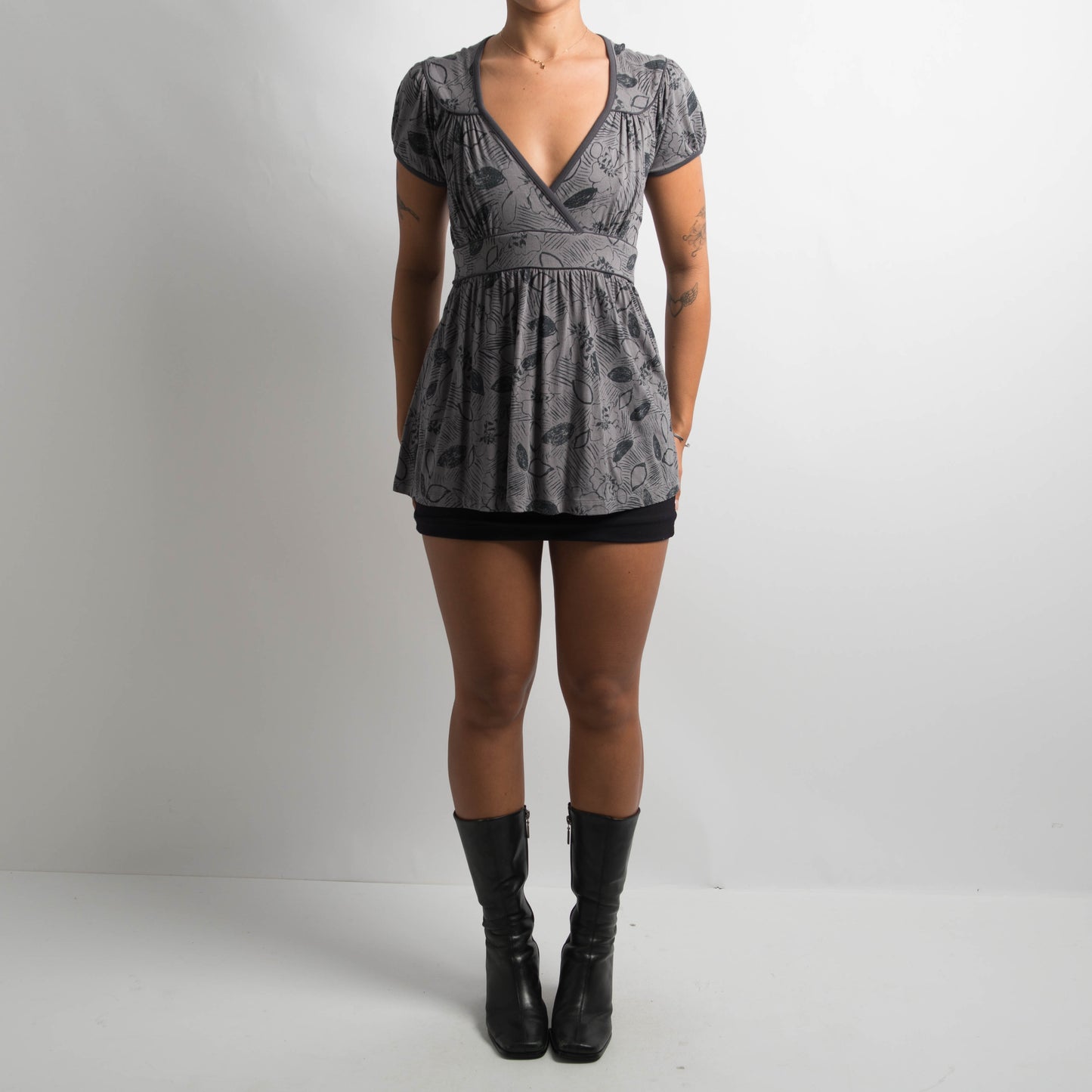 GREY BABYDOLL TOP