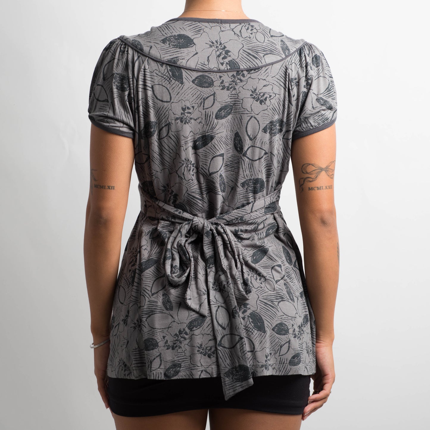 GREY BABYDOLL TOP