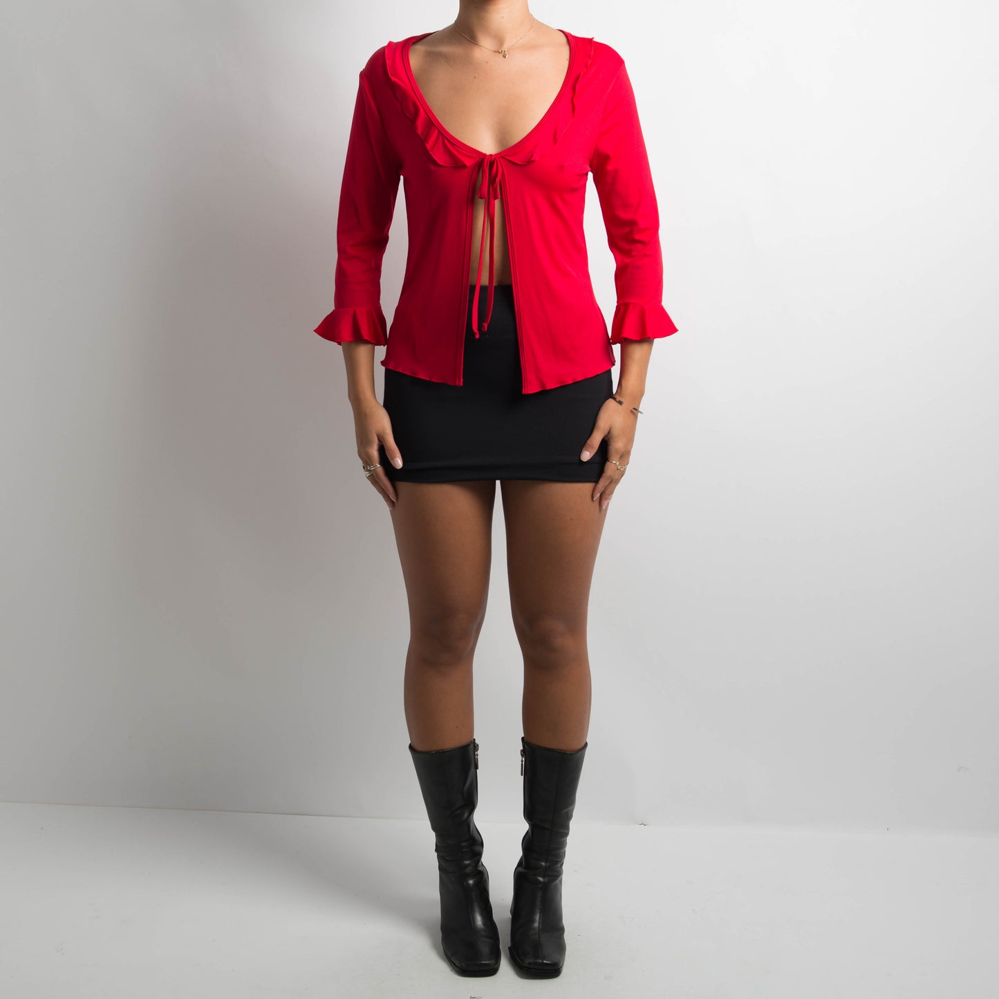 RED TIE FRONT TOP
