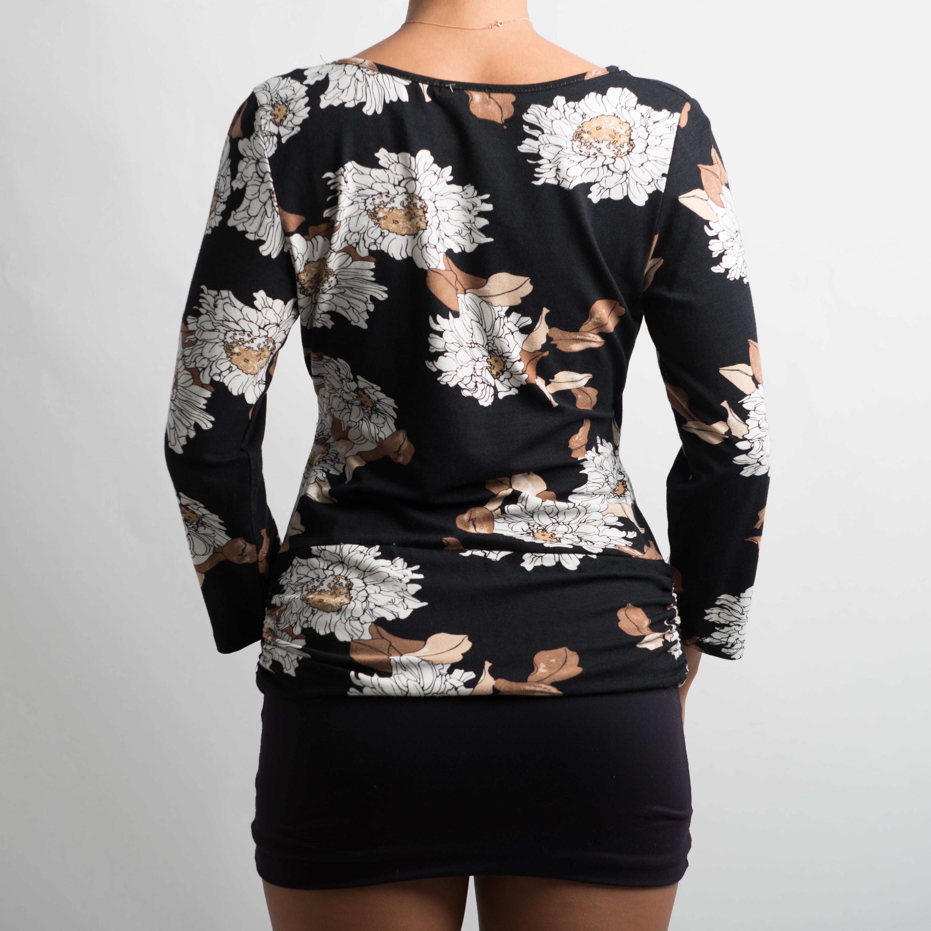FLORAL FAUX WRAP TOP