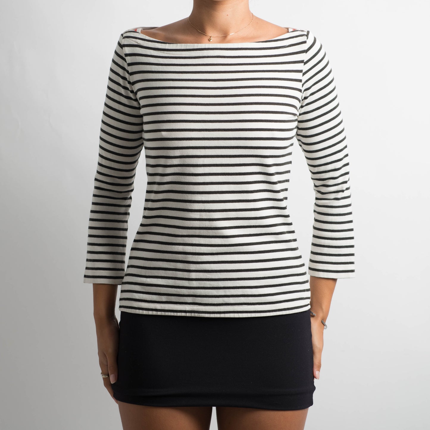 STRIPED 3/4 SLEEVE TOP
