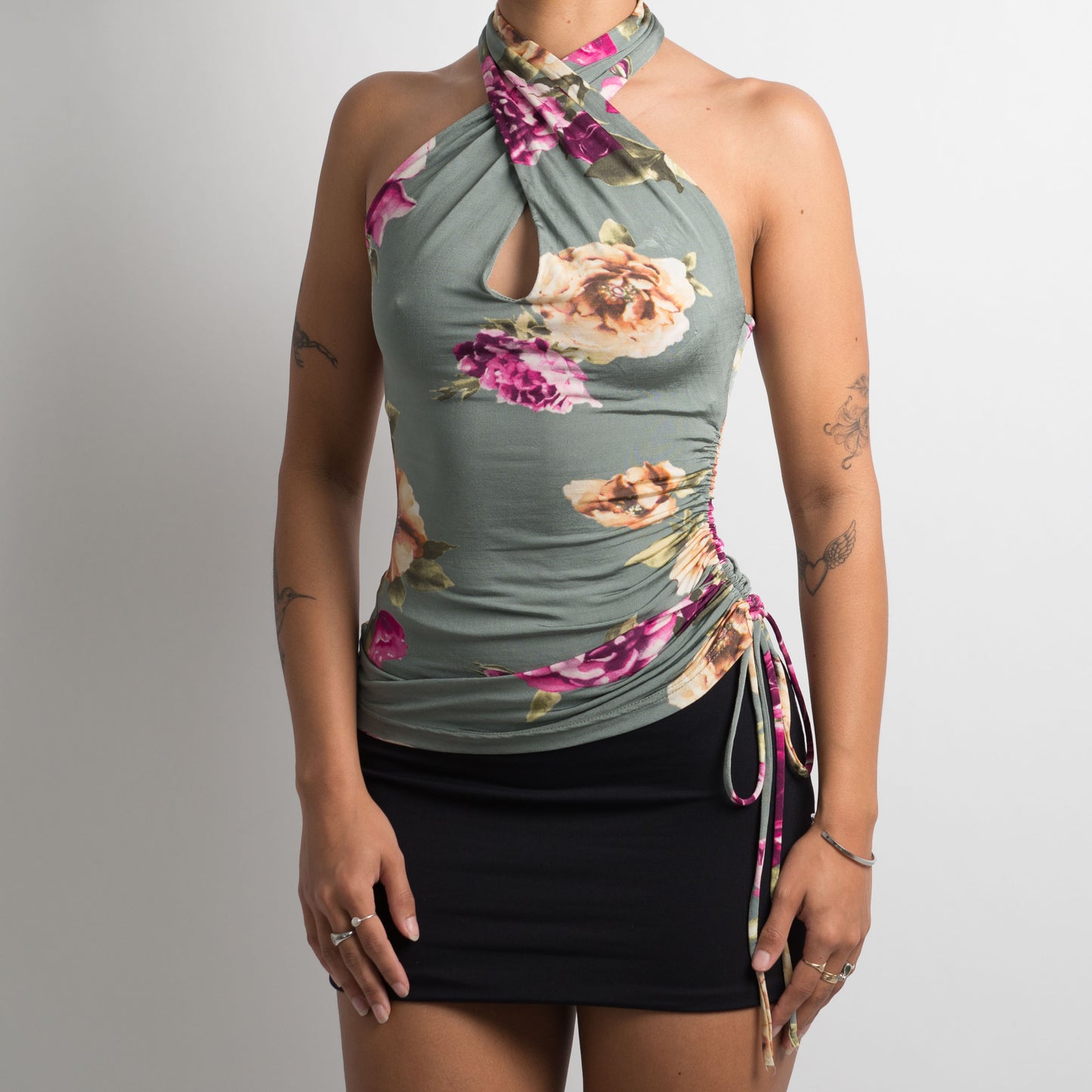 FLORAL RUCHED SLINKY TOP