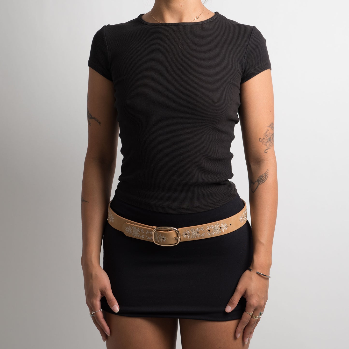 TAN EMBROIDERED BELT