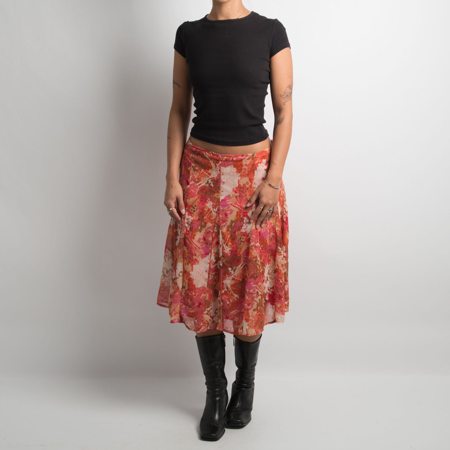 FLORAL PATTERNED MIDI SKIRT