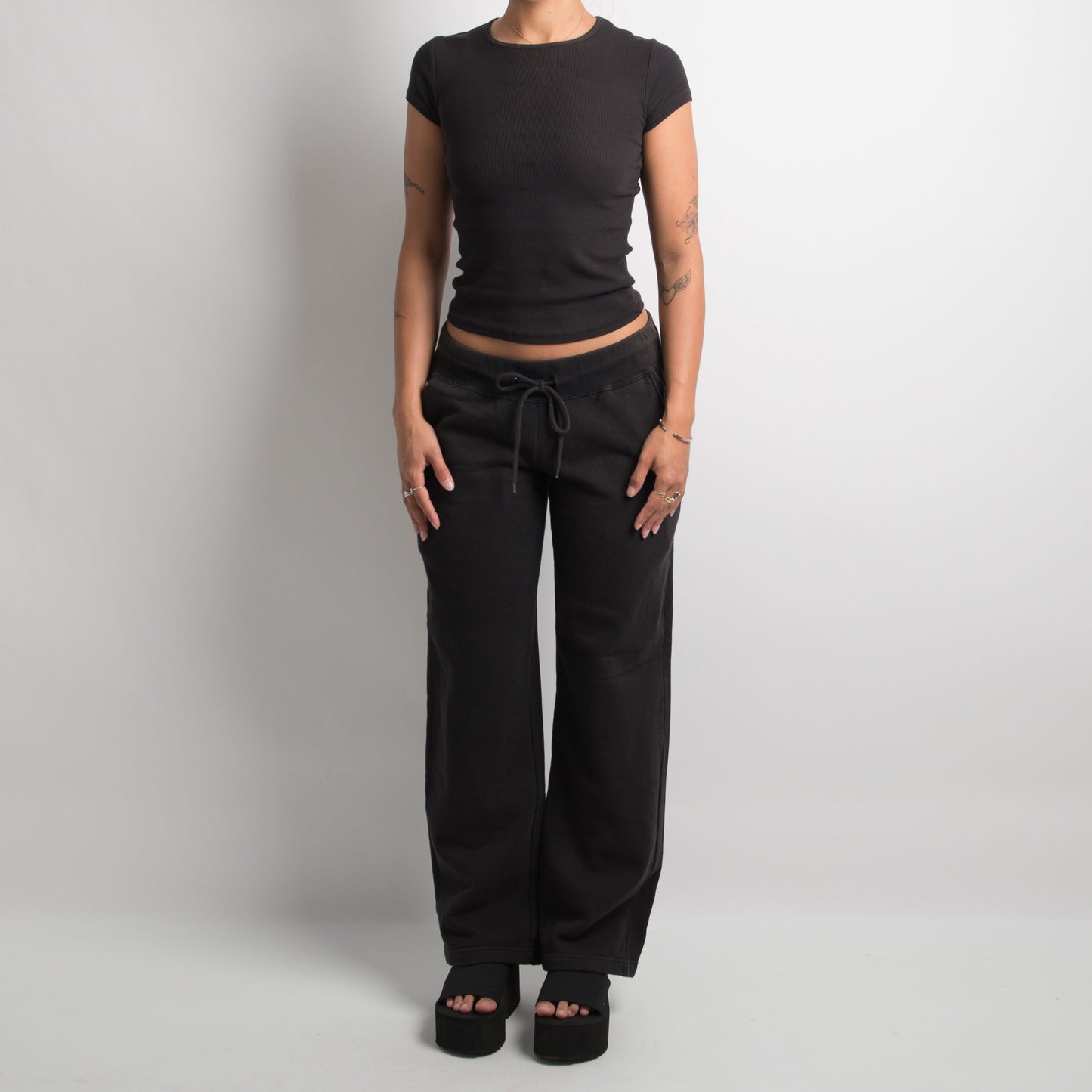 BLACK FLEECE SWEATPANTS