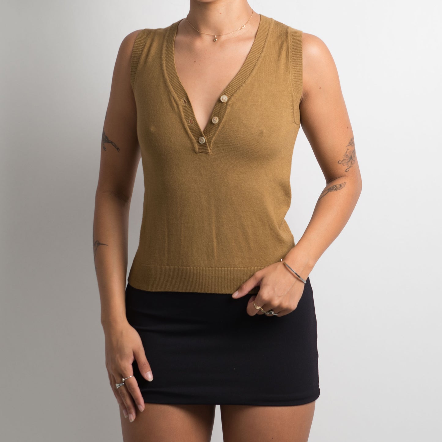 BROWN KNIT TANK TOP