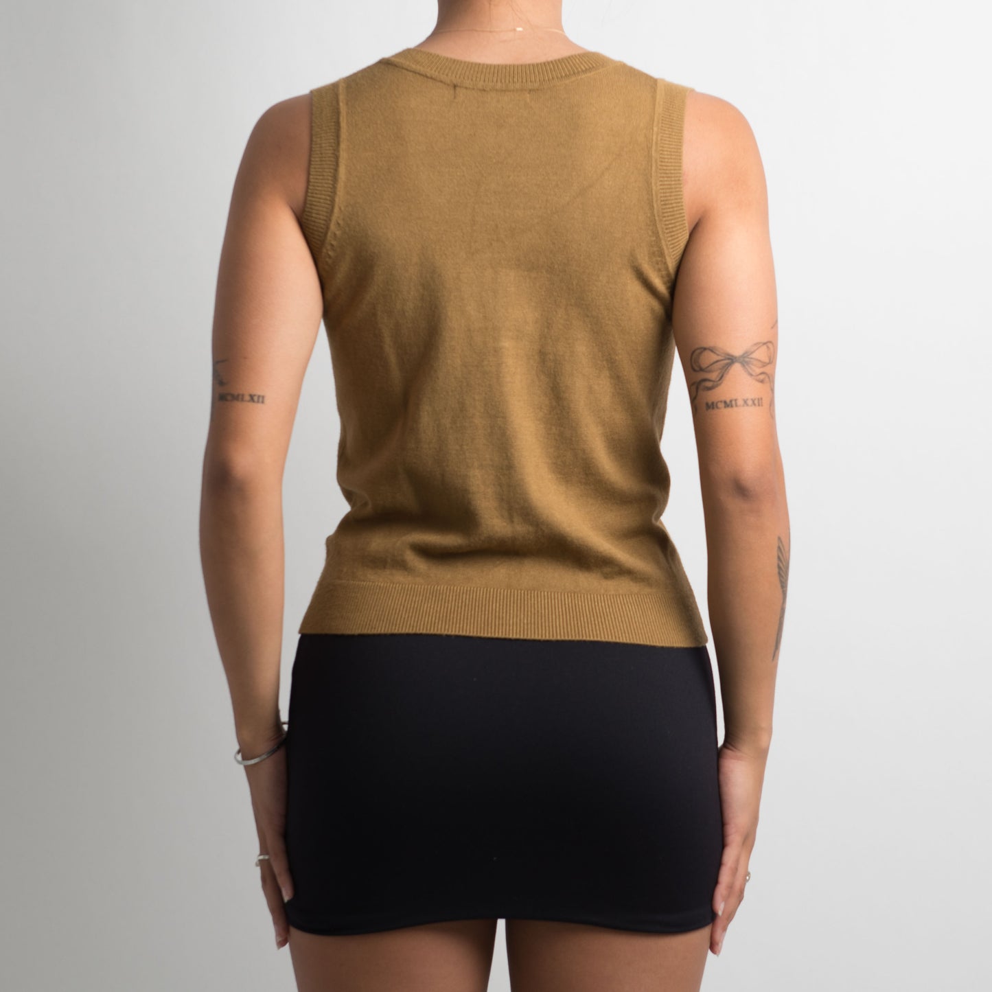 BROWN KNIT TANK TOP