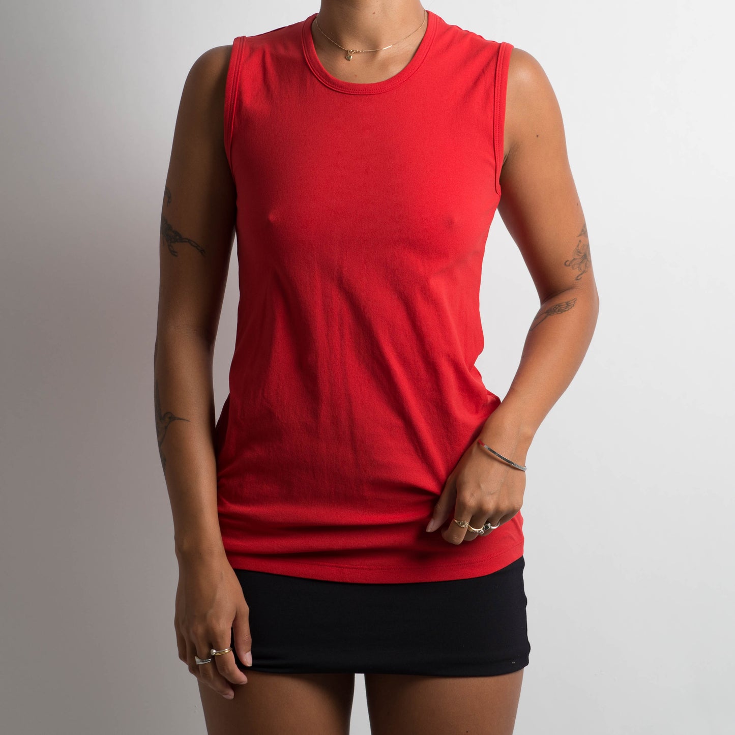 RED STRETCH TANK TOP