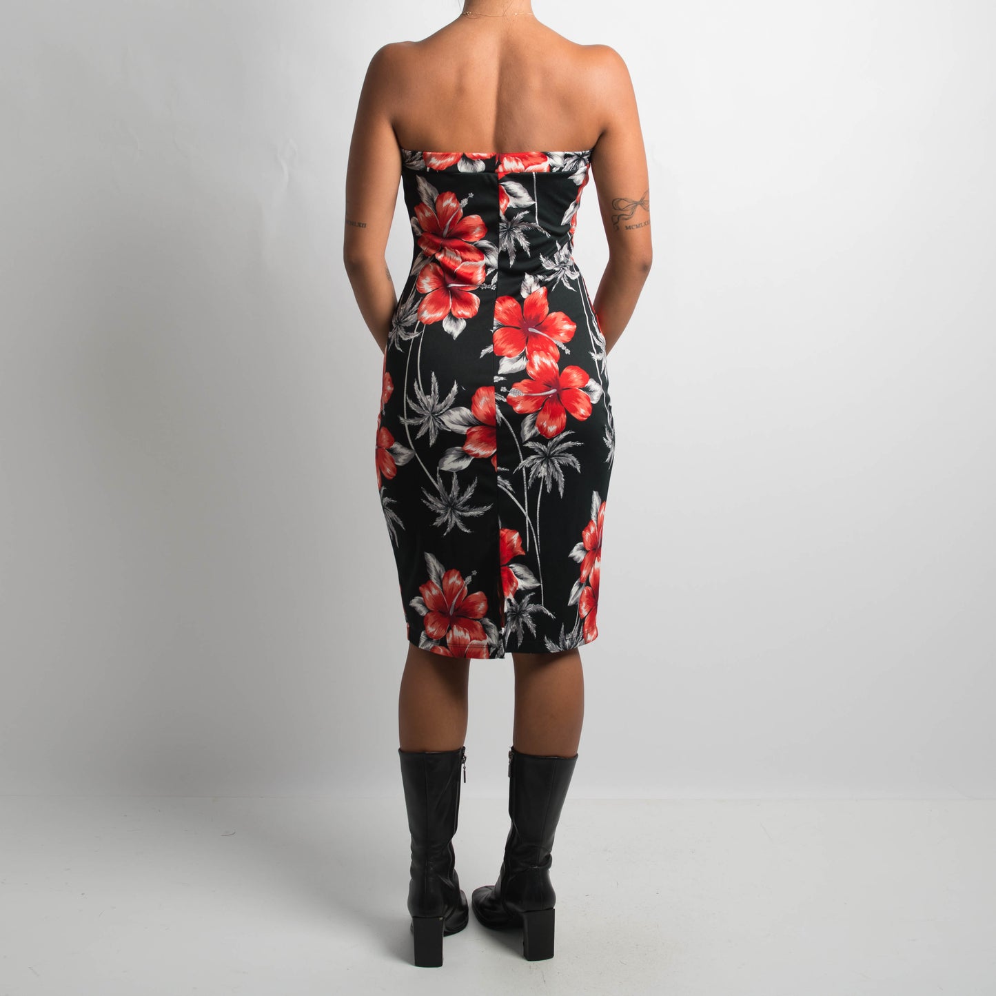 STRAPLESS FLORAL MIDI DRESS