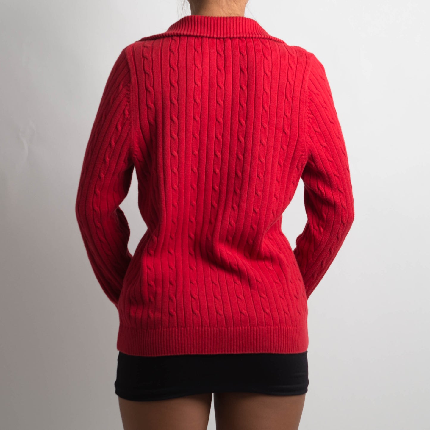 RED CABLE KNIT ZIP CARDIGAN