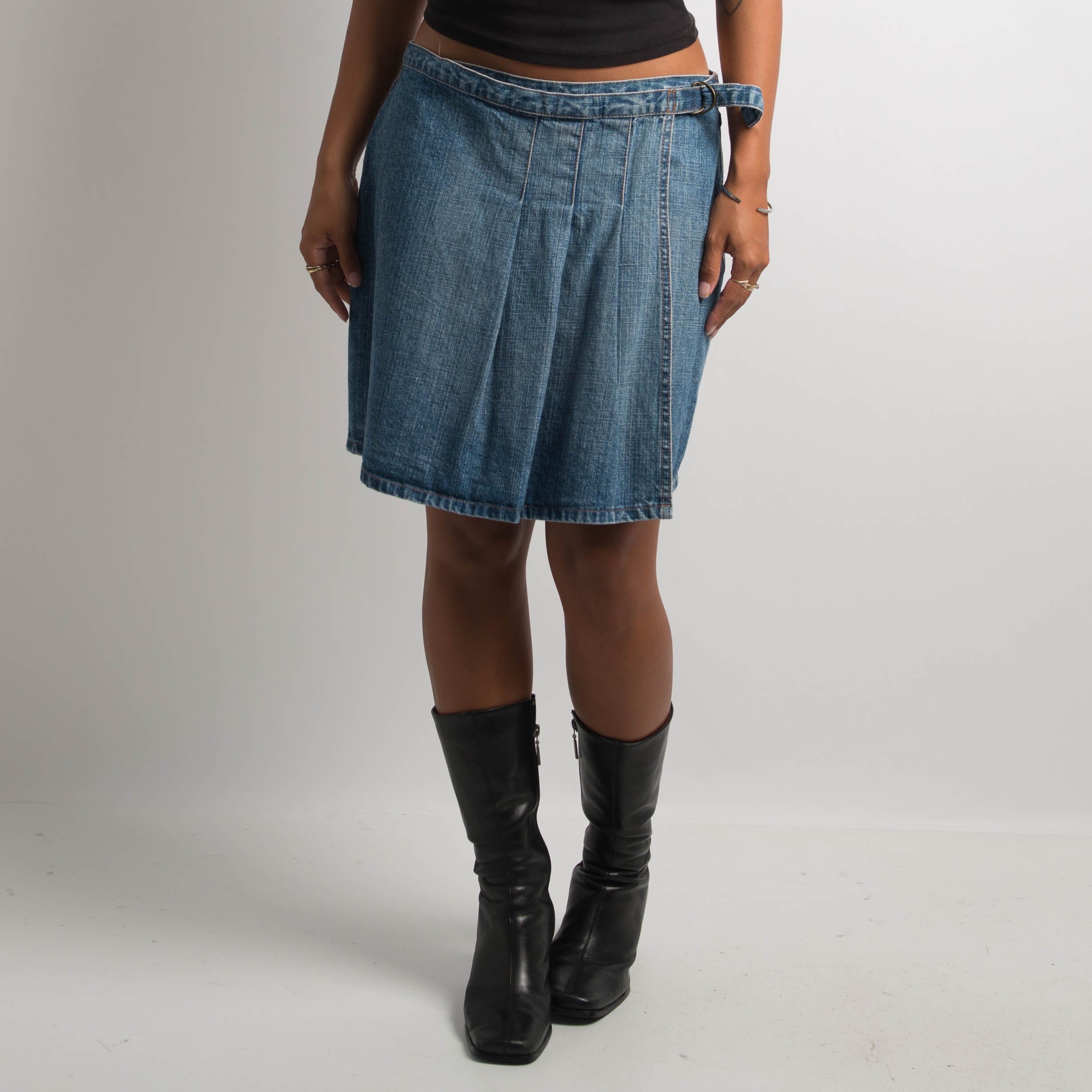 WRAP PLEATED DENIM SKIRT