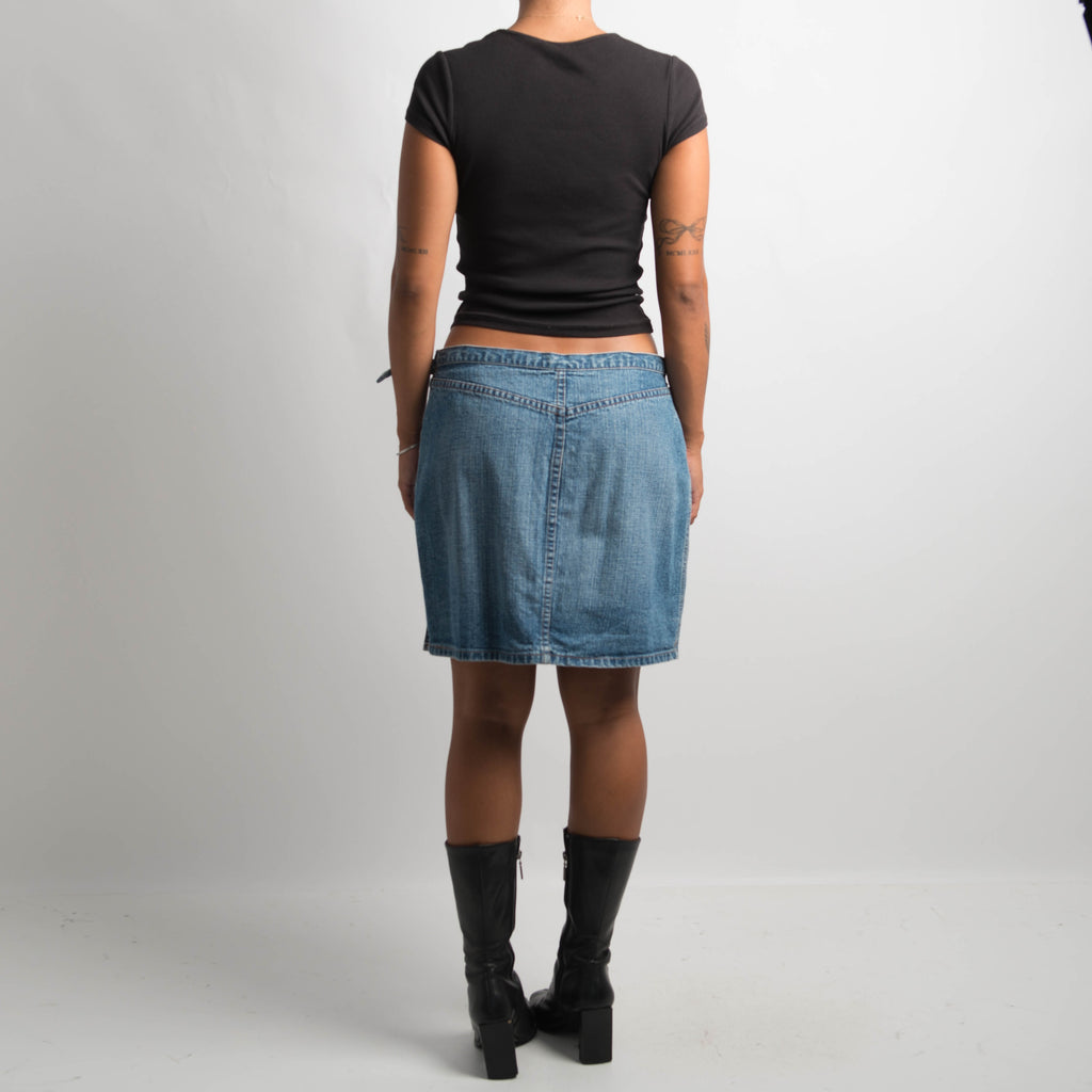 WRAP PLEATED DENIM SKIRT