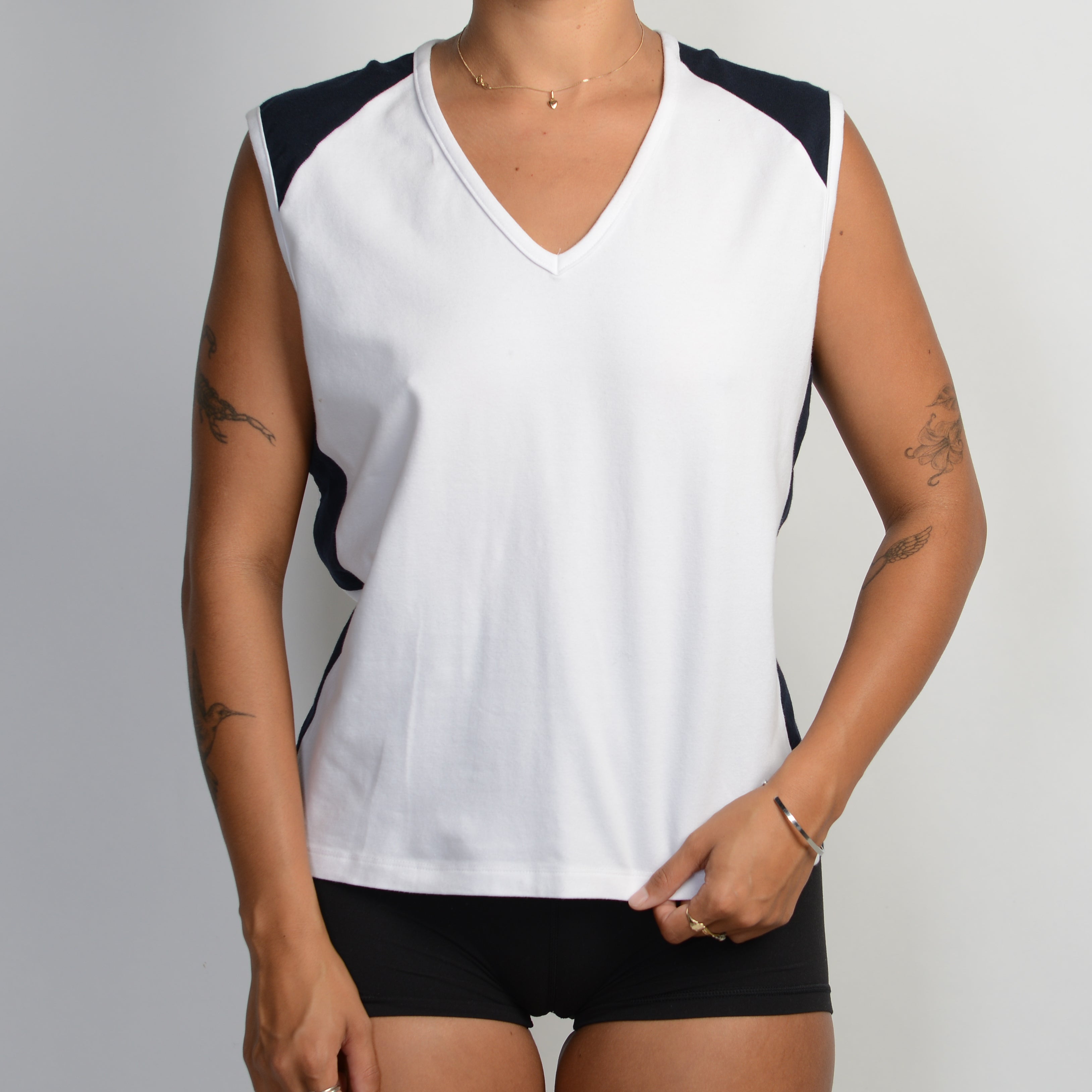WHITE PANEL SLEEVELESS TOP
