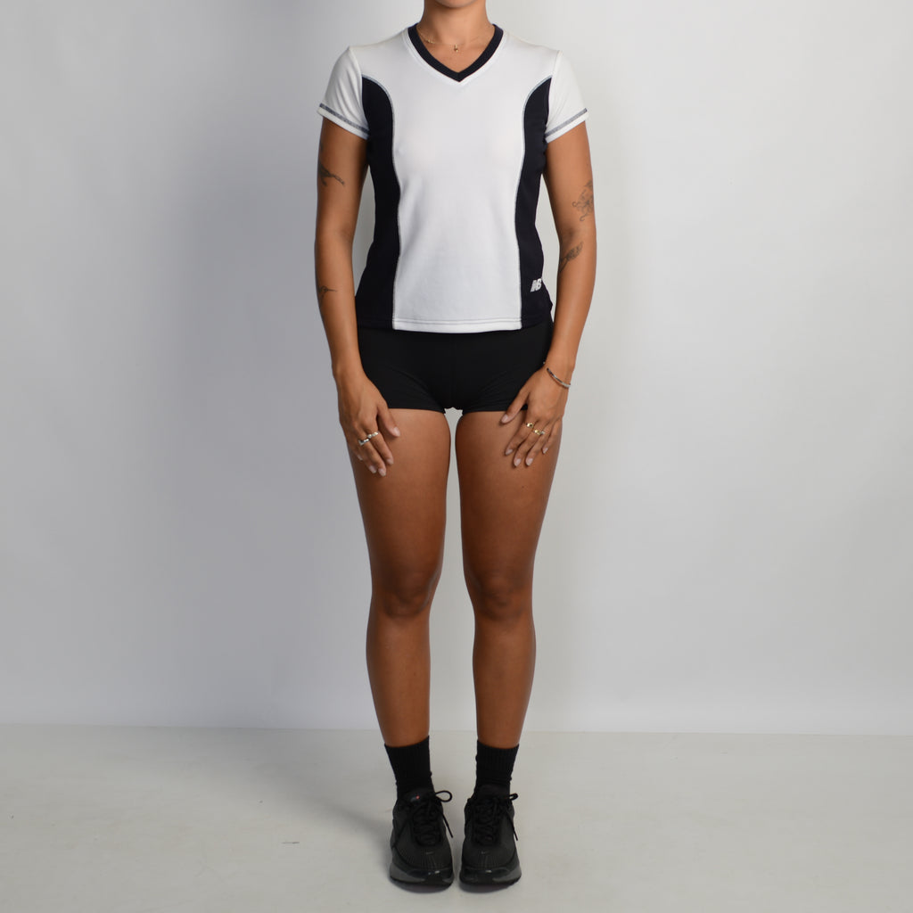 ACTIVE V NECK BABY TEE