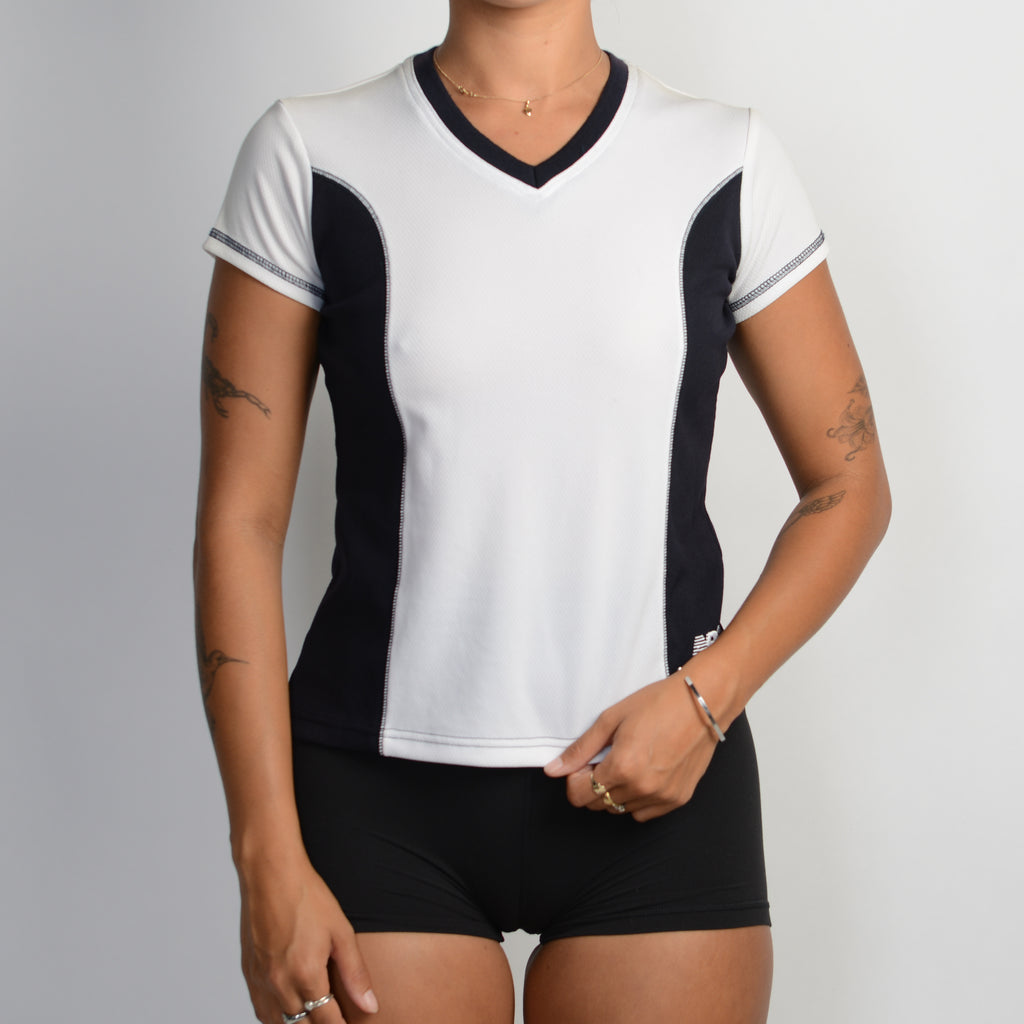 ACTIVE V NECK BABY TEE