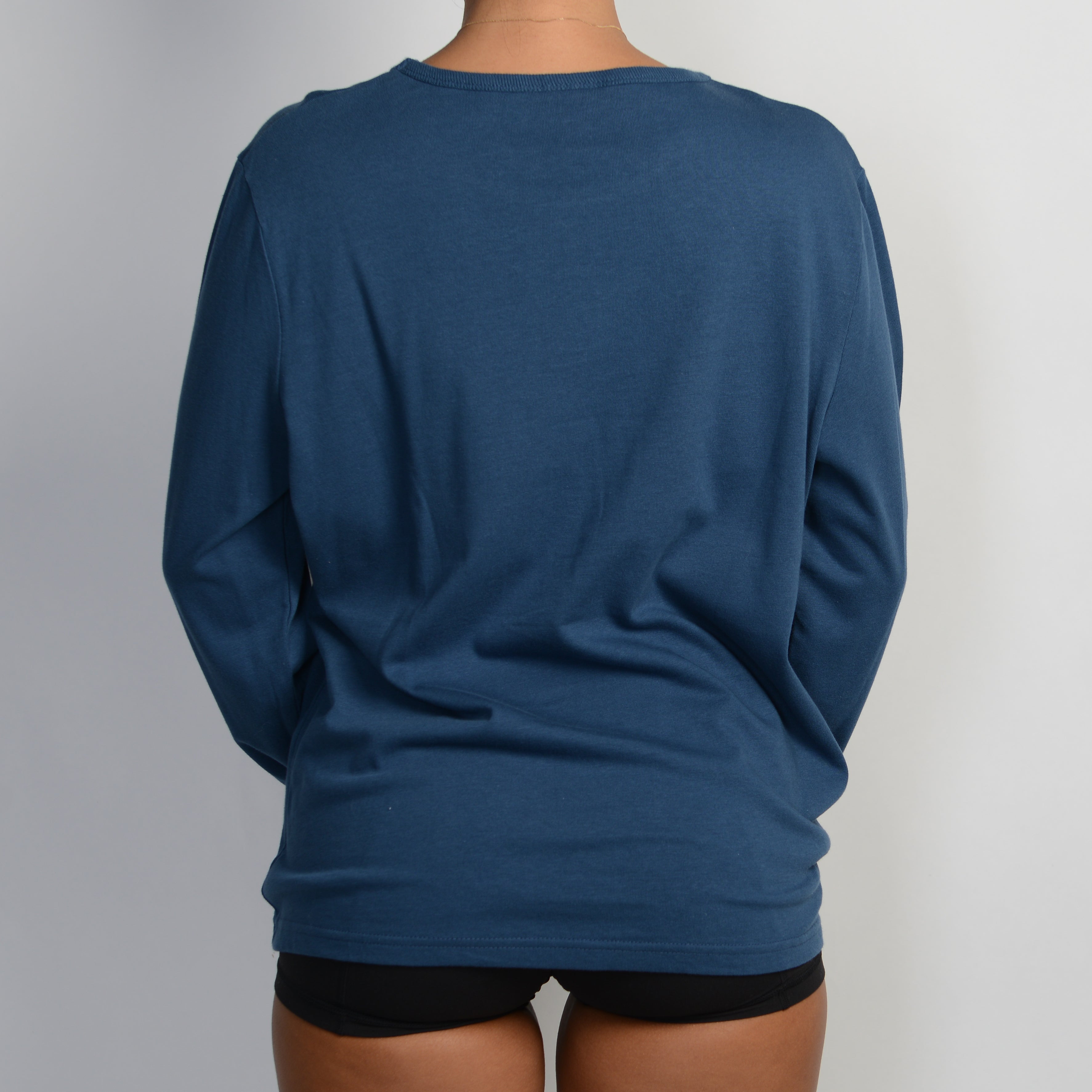 NAVY LONG SLEEVE TOP