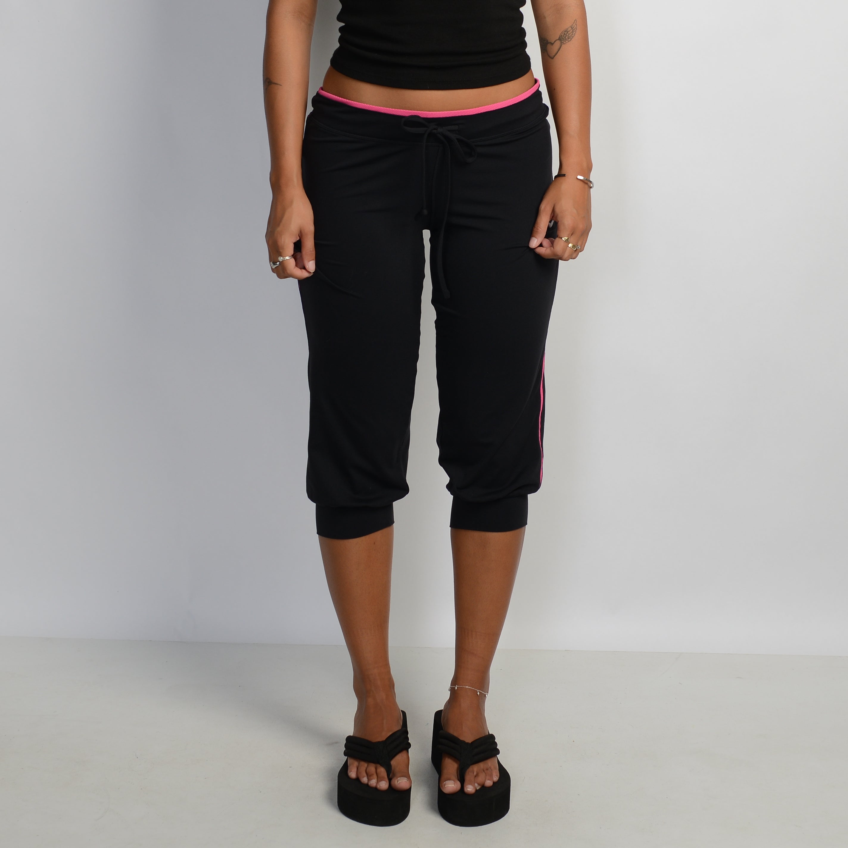 BLACK DRAWSTRING CROP TIGHTS