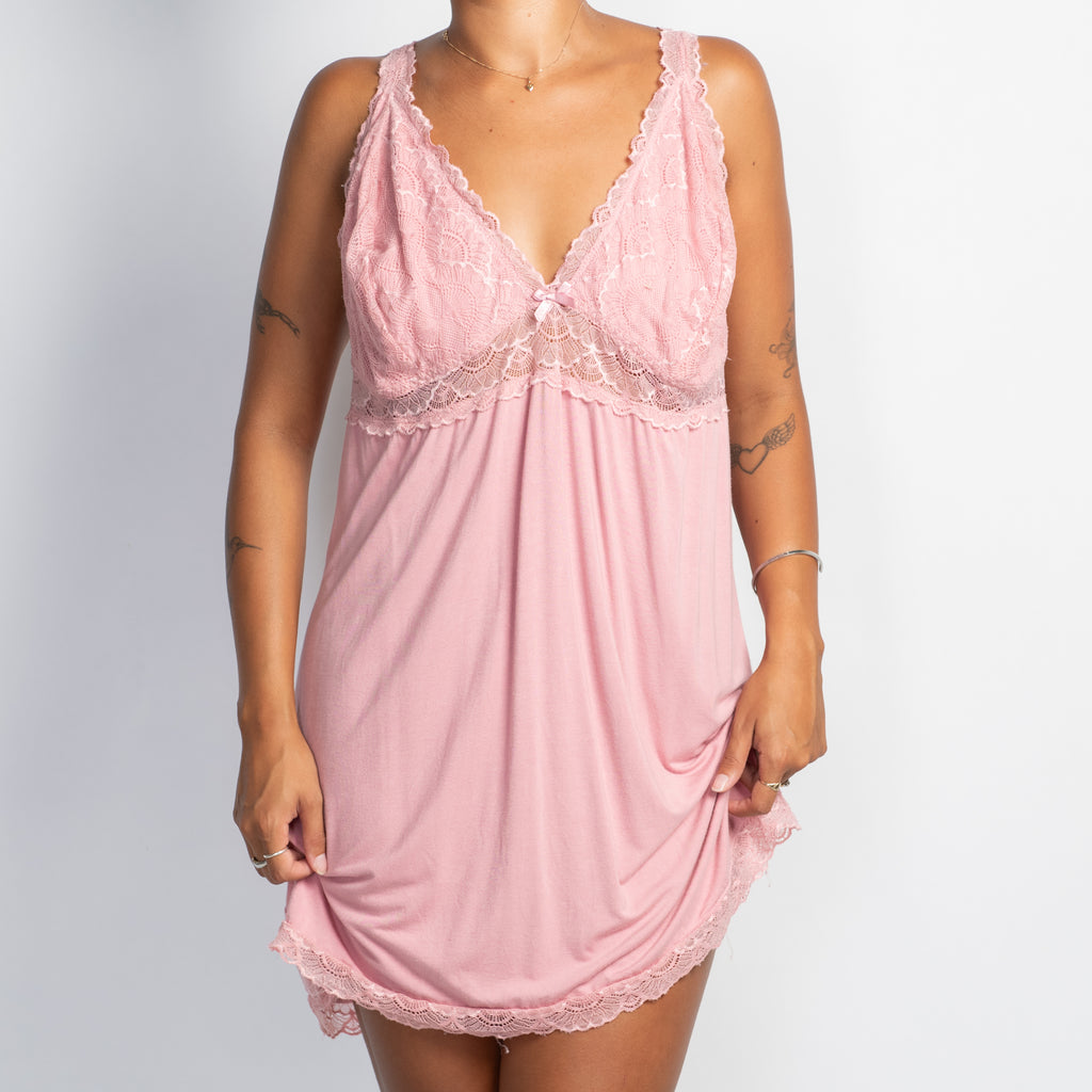 PINK STRETCH LACE CHEMISE