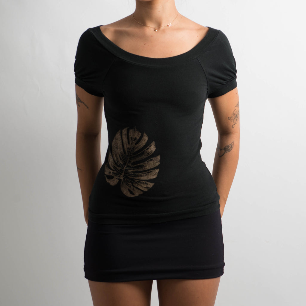 BLACK LEAF PRINT TOP