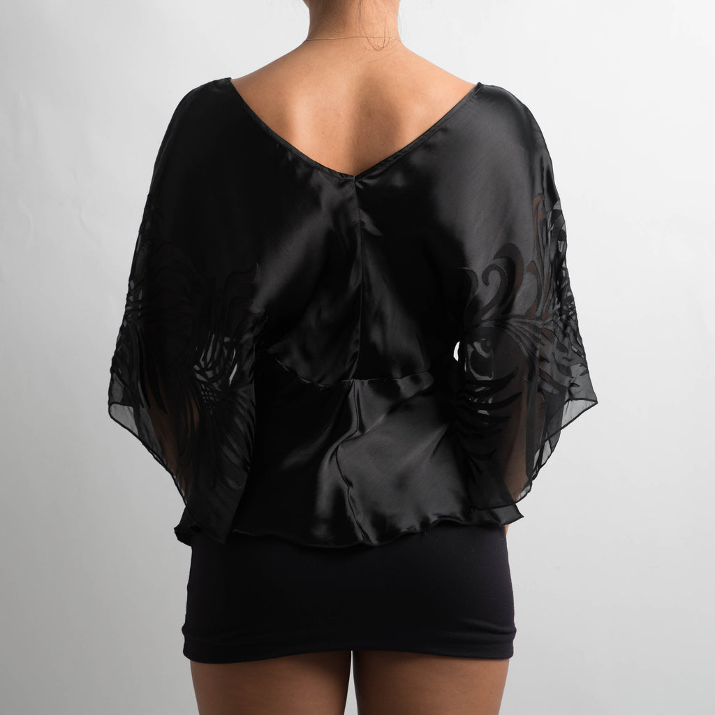 BLACK SILK TOP