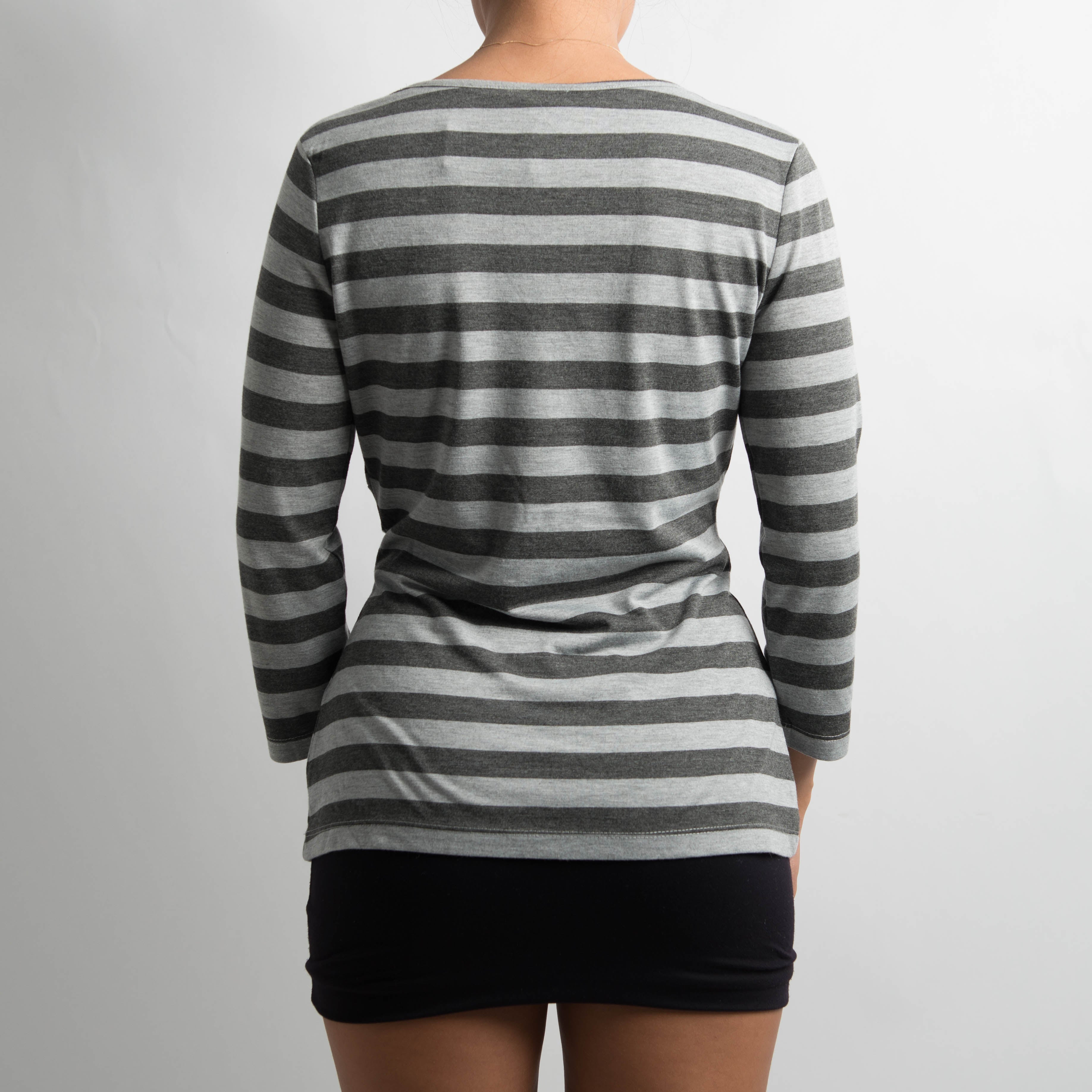 GREY STRIPE 3/4 SLEEVE TOP