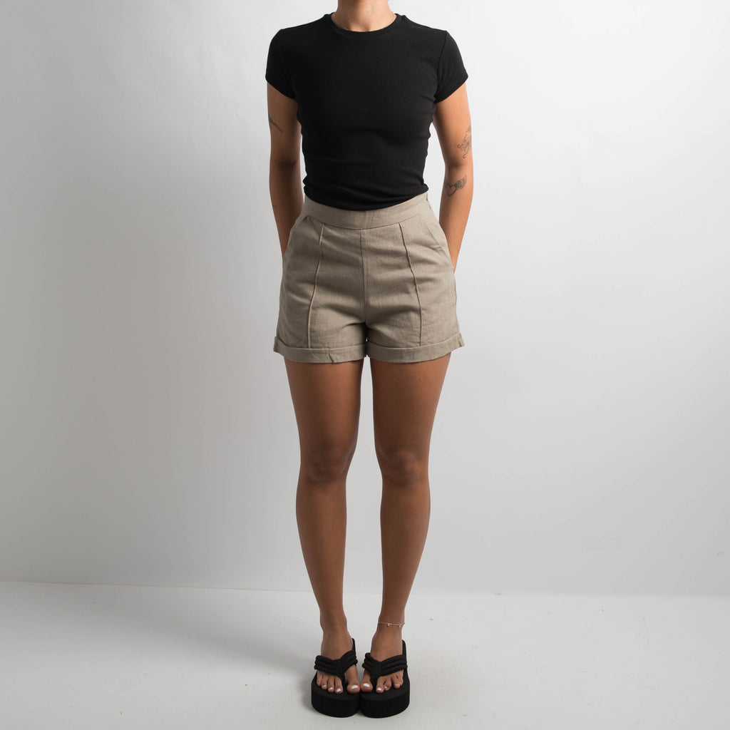 BROWN LINEN SHORTS
