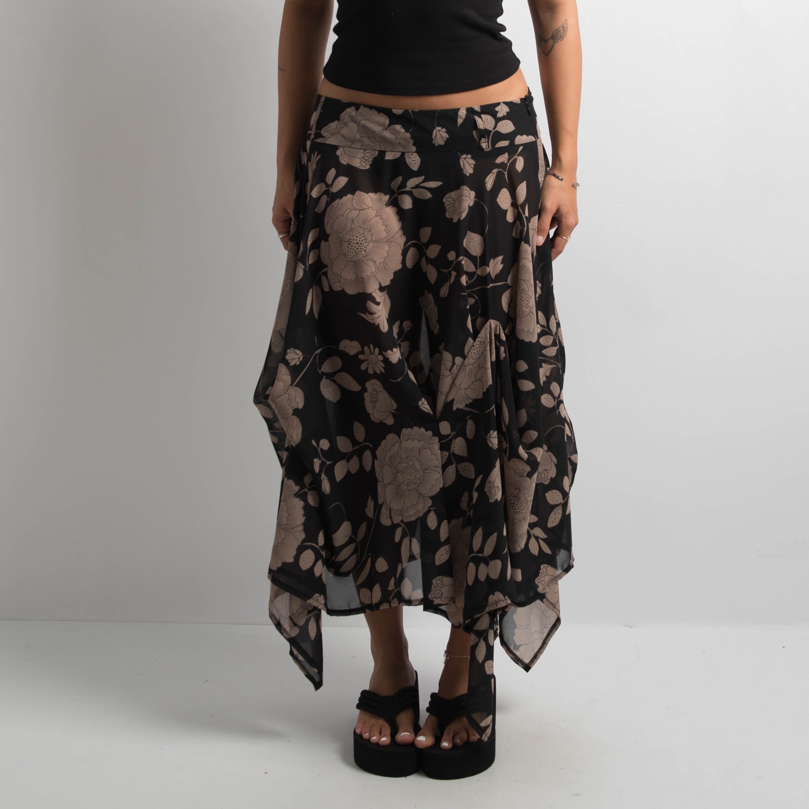SHEER FLORAL SKIRT