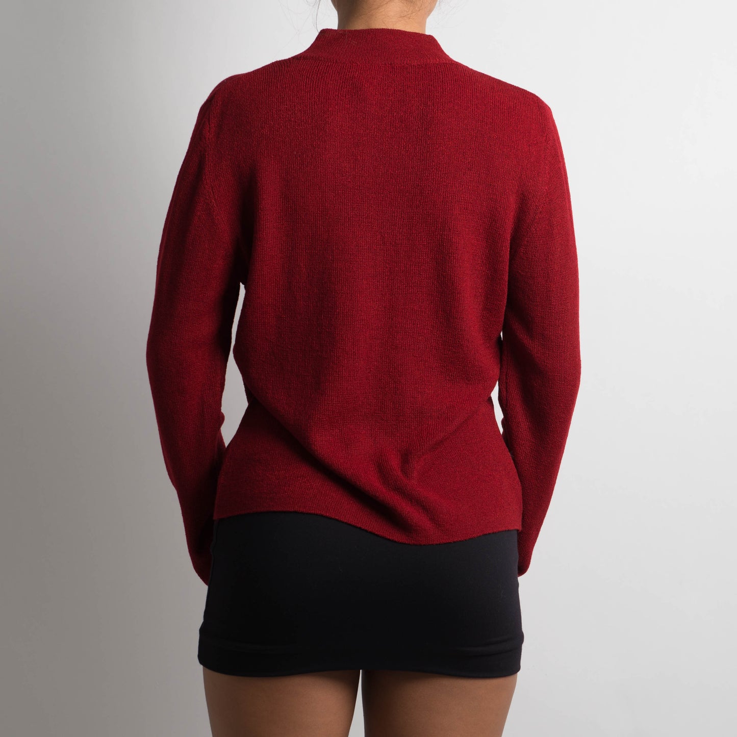 DEEP RED MOCKNECK KNIT