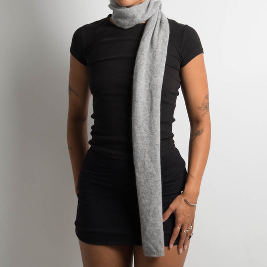 GREY CASHMERE KNIT SCARF