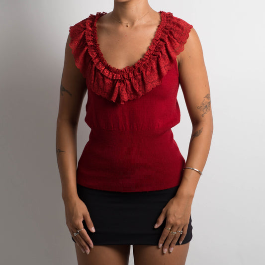 RED WOOL RUFFLE TOP