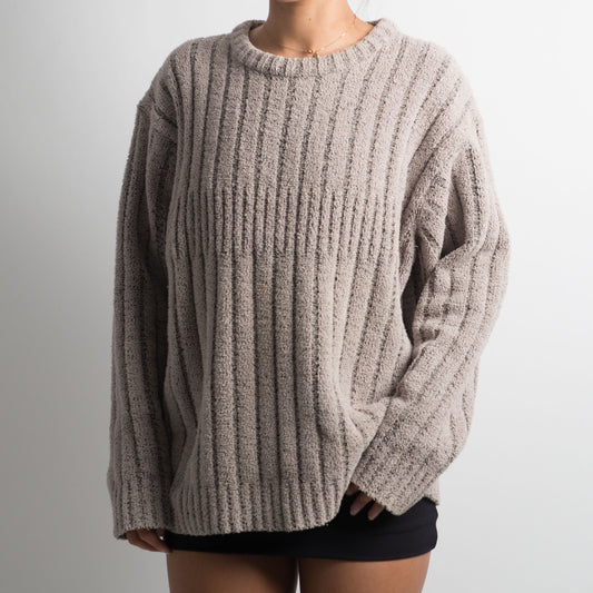 RIBBED CHENILLE SWEATER