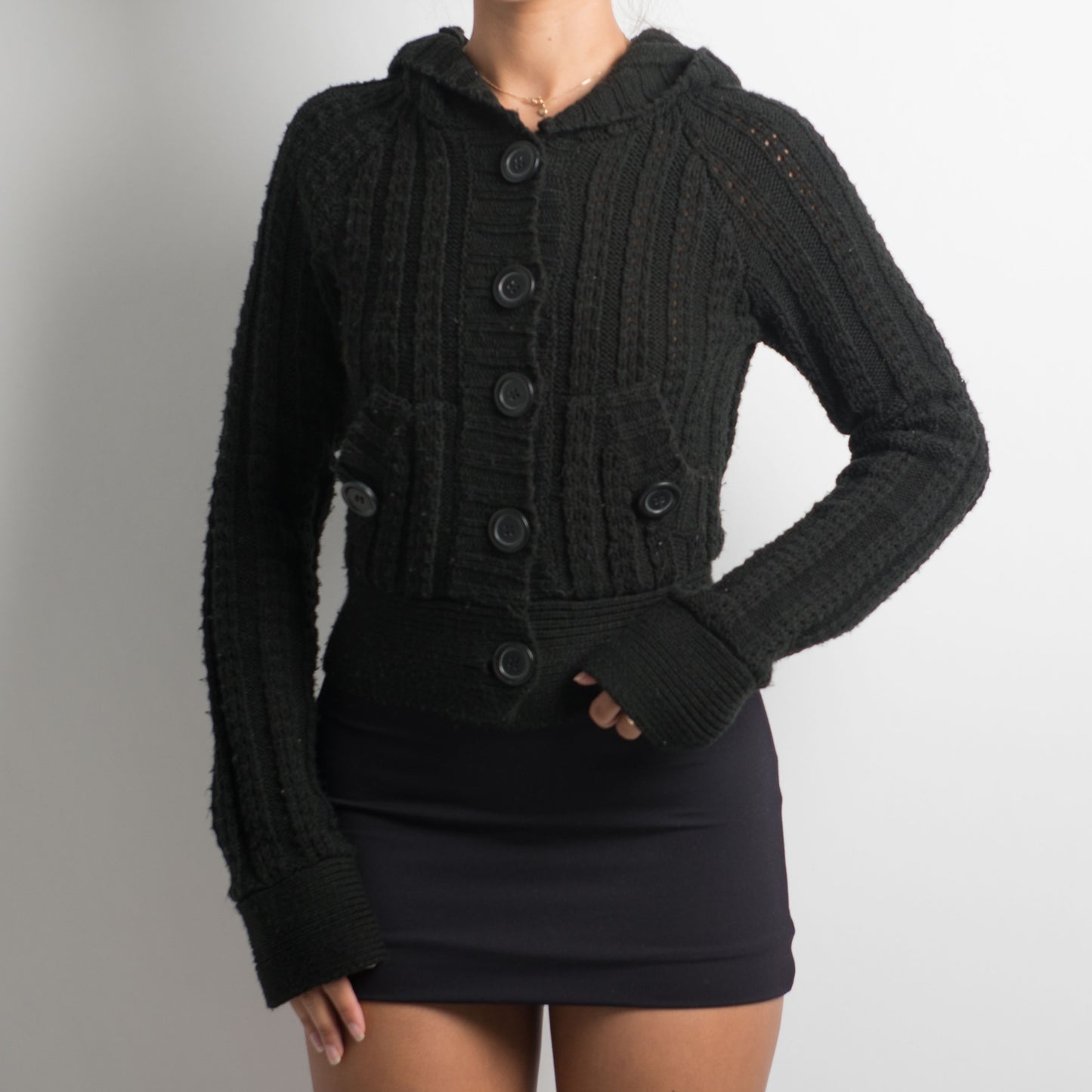 BLACK KNIT HOODED CARDIGAN