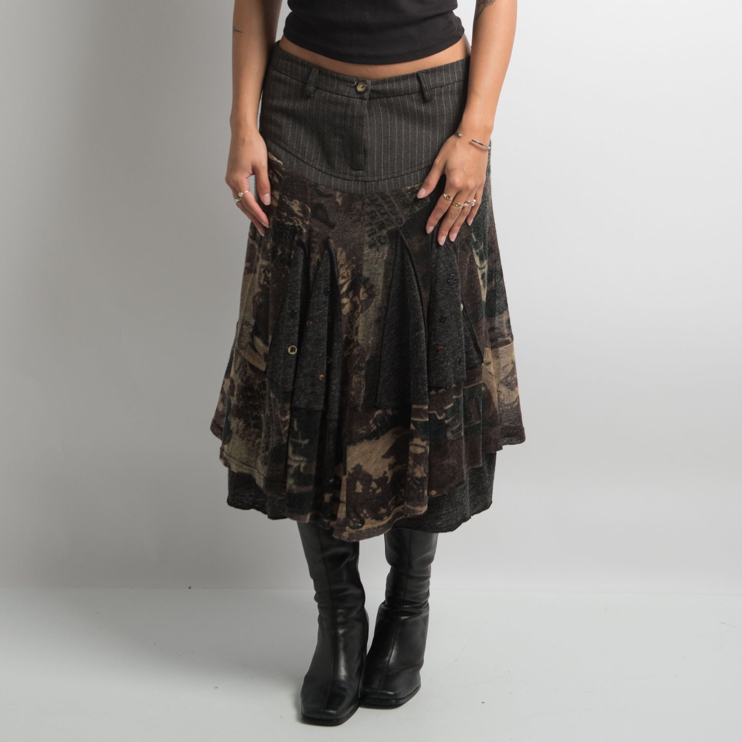 PATTERNED MIDI SKIRT