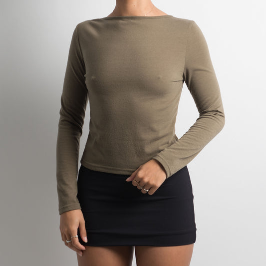 KHAKI LONG SLEEVE