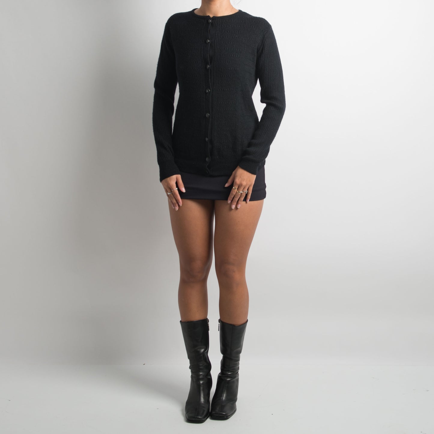 BLACK WOOL CARDIGAN