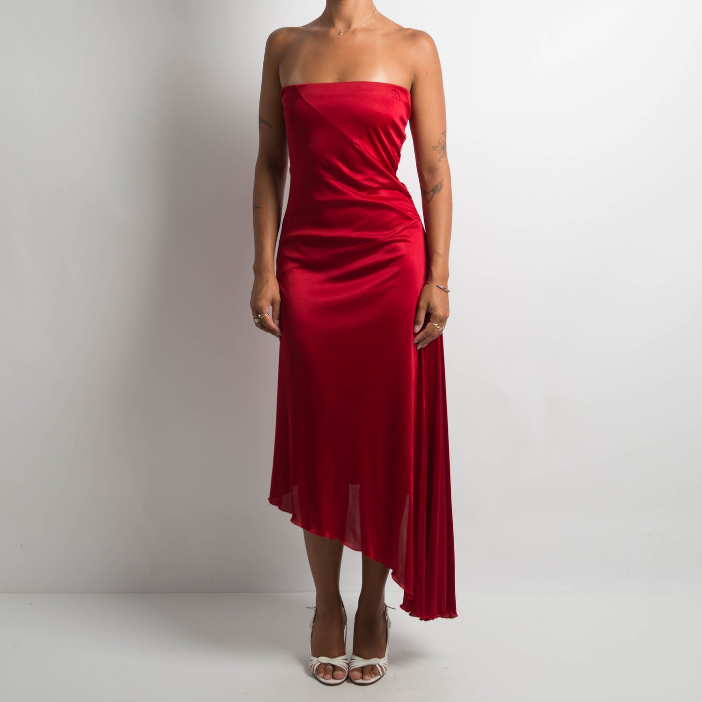 RED STRAPLESS GOWN