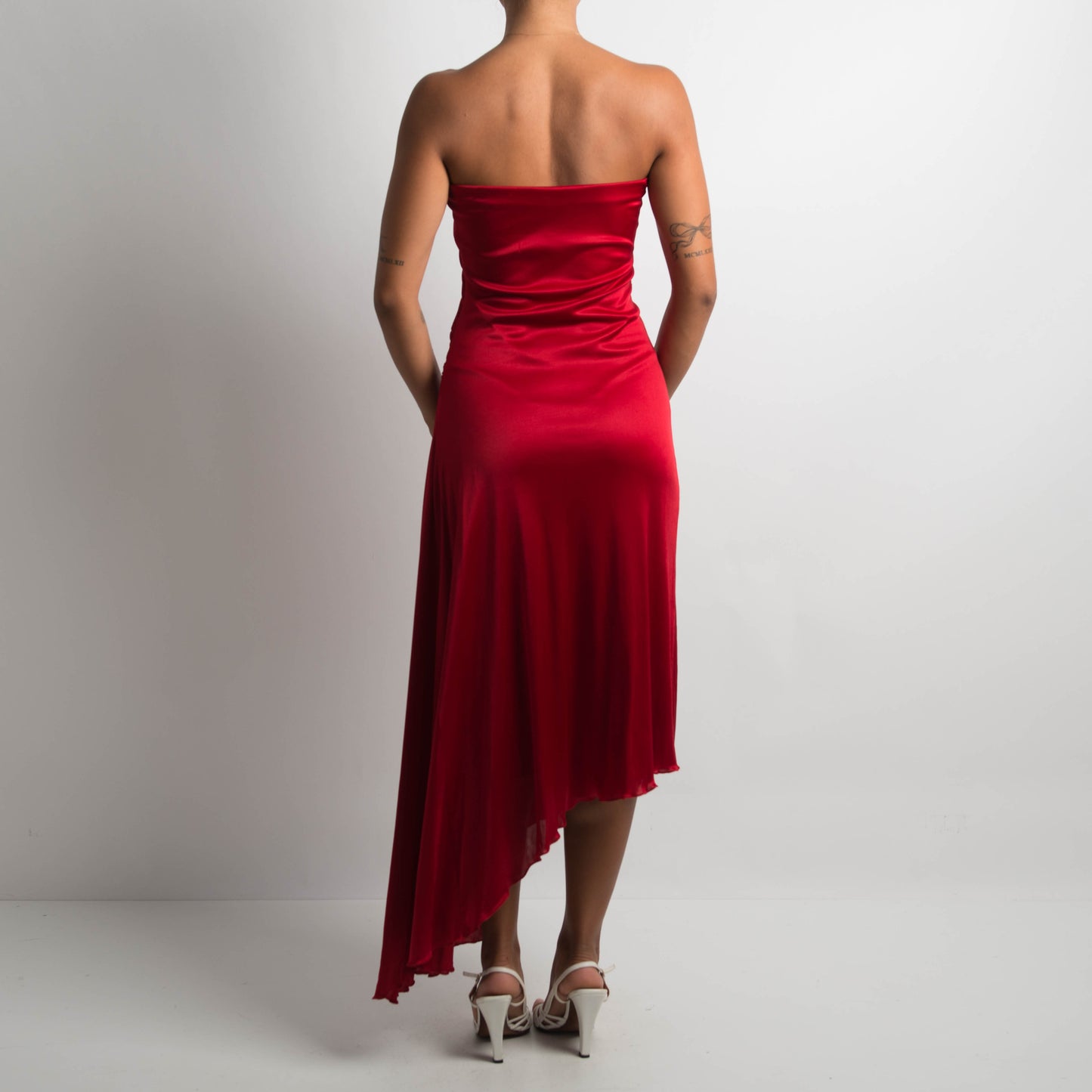 RED STRAPLESS GOWN