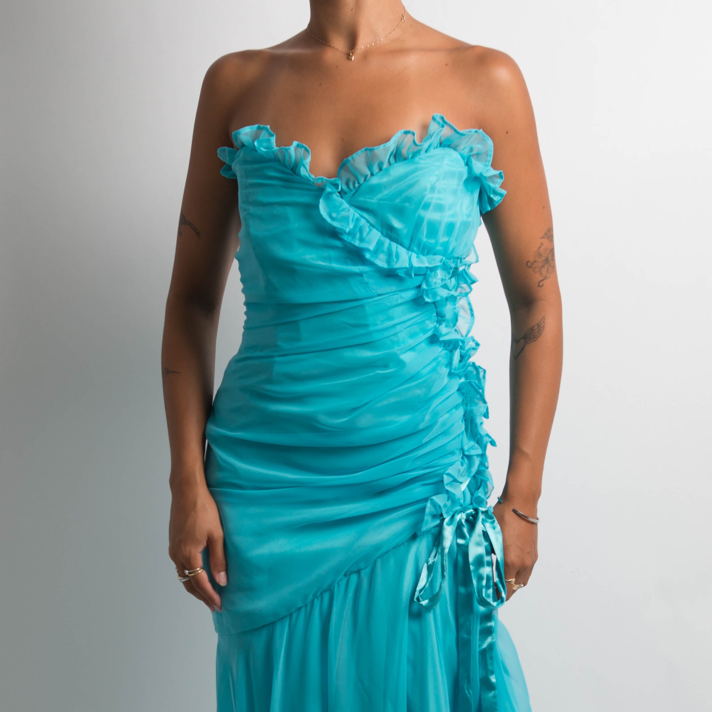 BLUE STRAPLESS GOWN