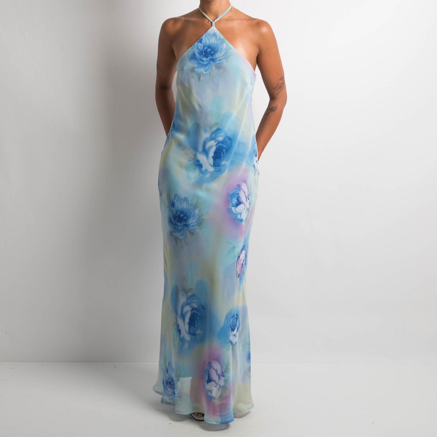 FLORAL HALTERNECK GOWN