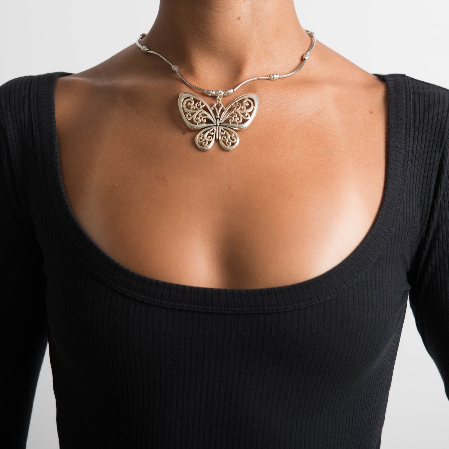 BUTTERFLY NECKLACE