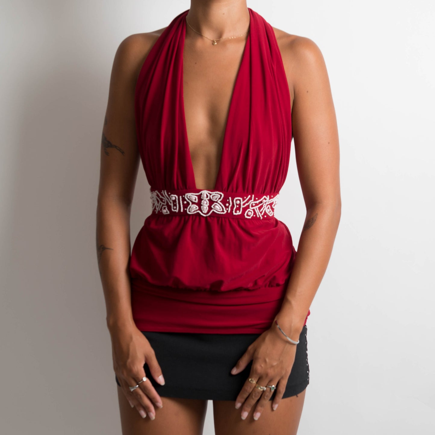 RED HALTERNECK TOP