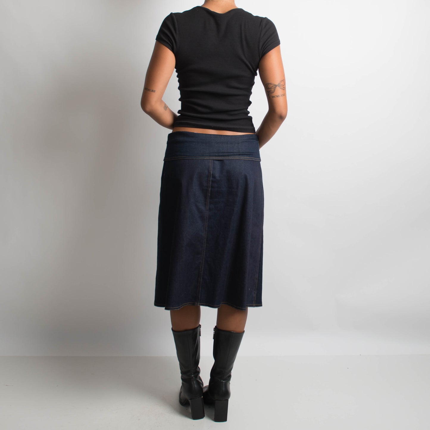 STRETCH DENIM MIDI SKIRT