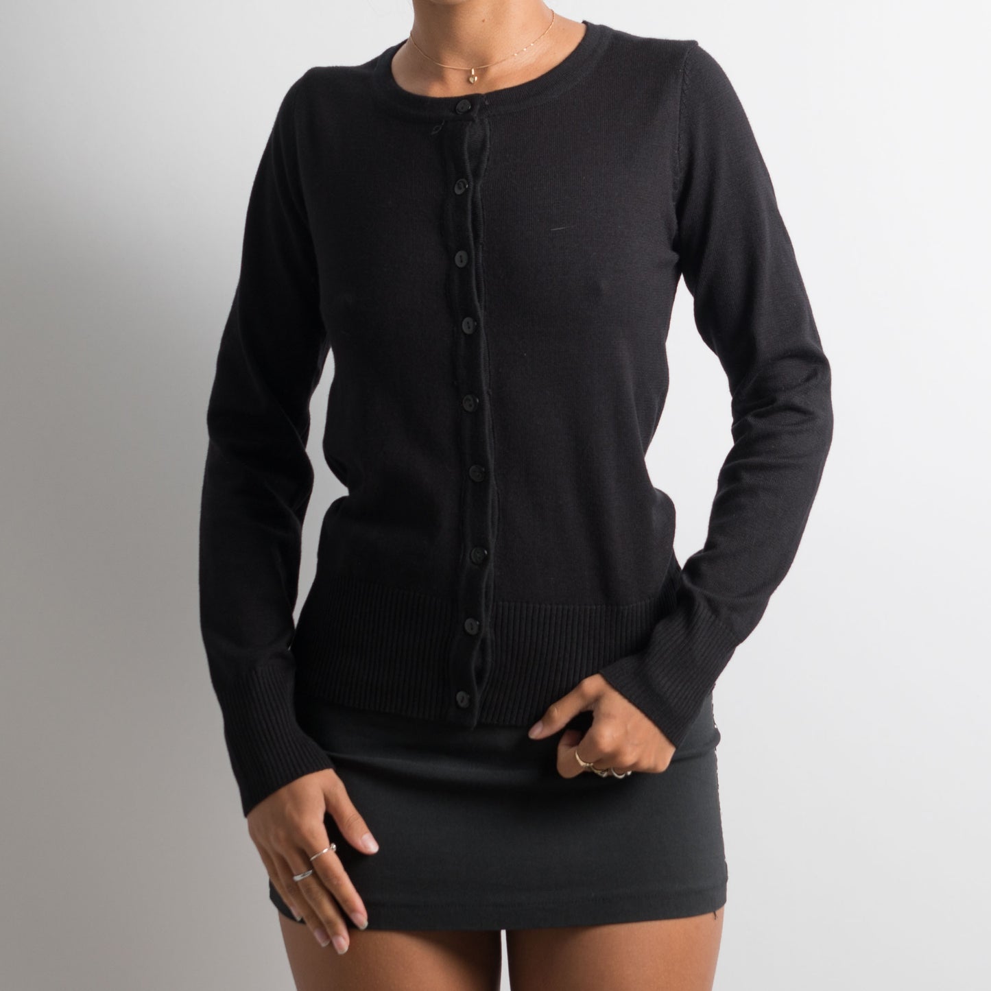 BLACK BUTTON FRONT CARDIGAN