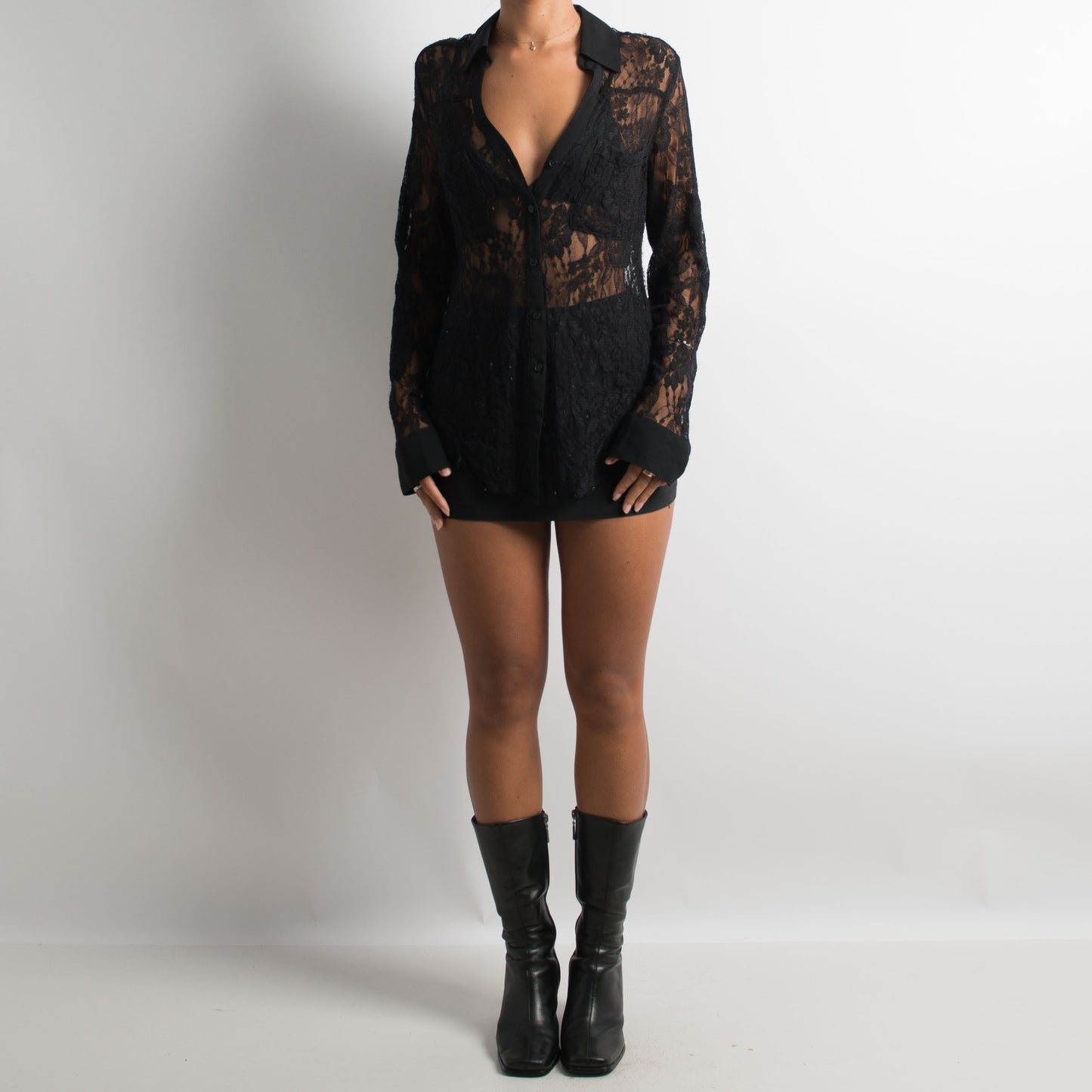 BLACK LACE BLOUSE