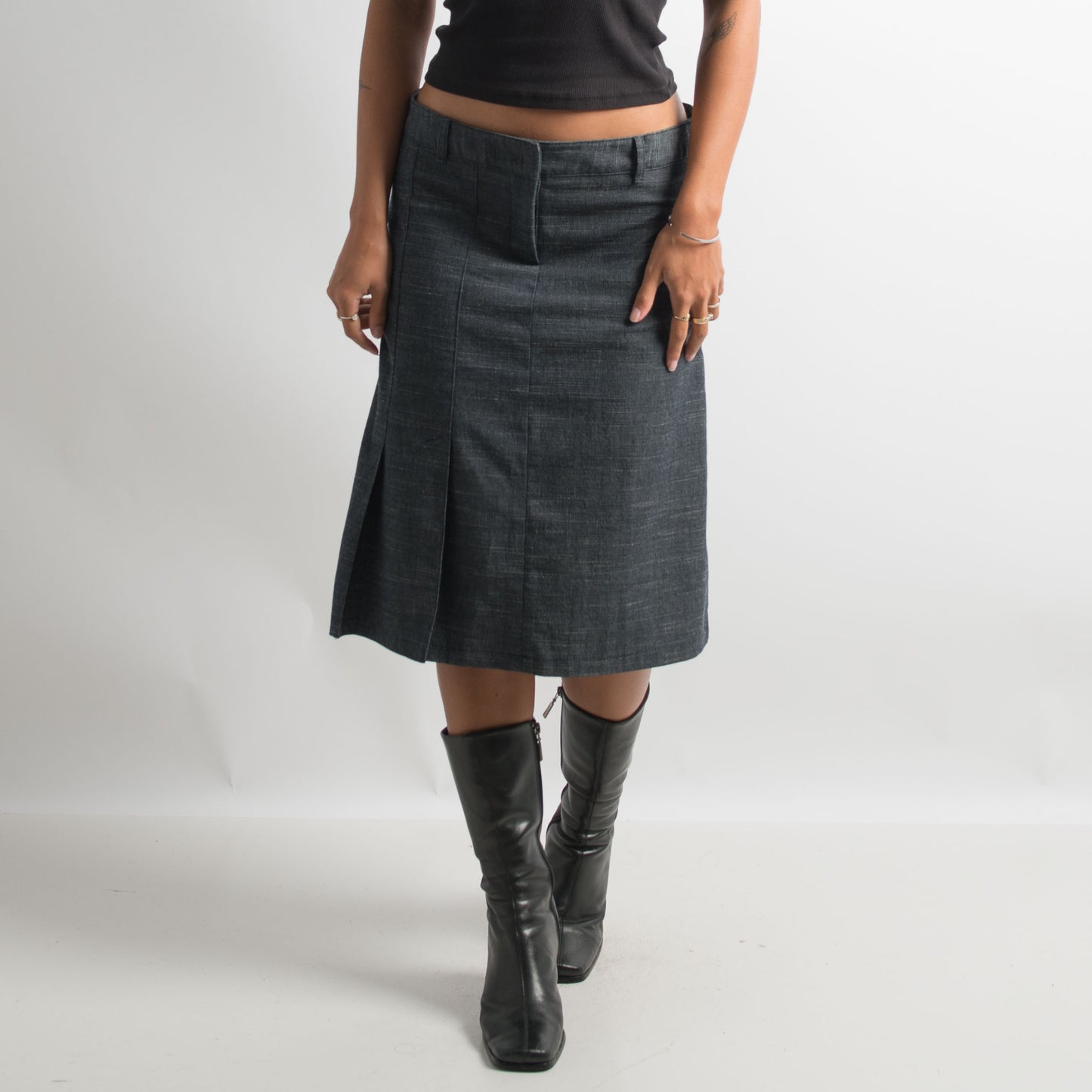 PLEATED MIDI SKIRT