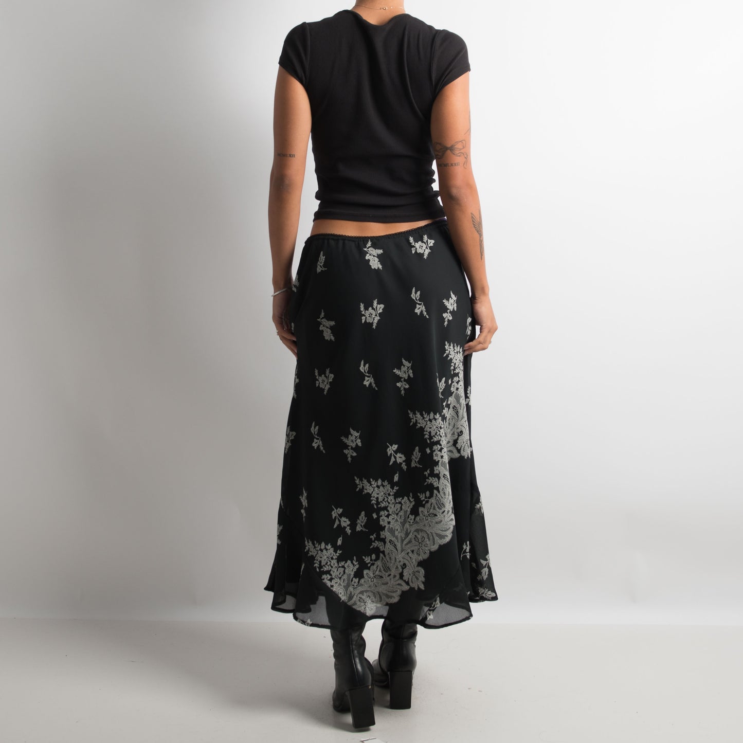 BLACK PAISLEY SKIRT