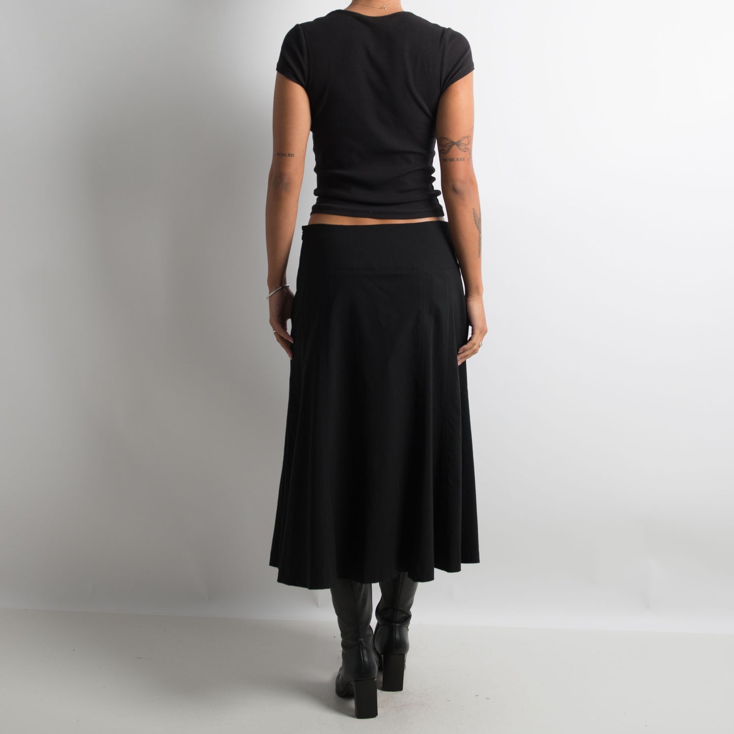 BLACK NYLON MIDI SKIRT