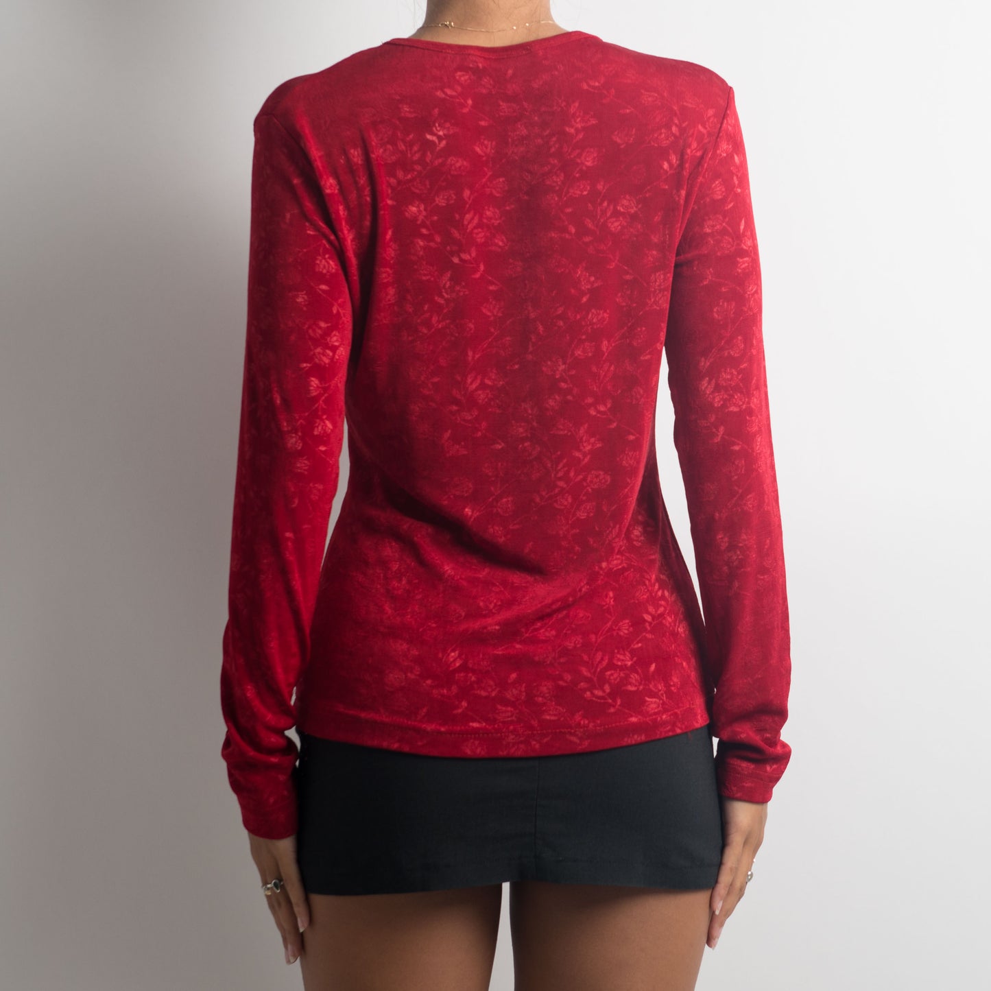 RED SLINKY LONG SLEEVE